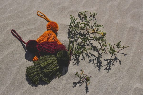 Pompons Wayuu bordeaux orange kaki