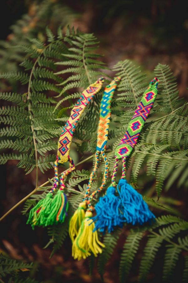 Bracelet coloré et tissé Wayuu